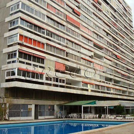 Apartamentos Cervantes Бенидорм Экстерьер фото