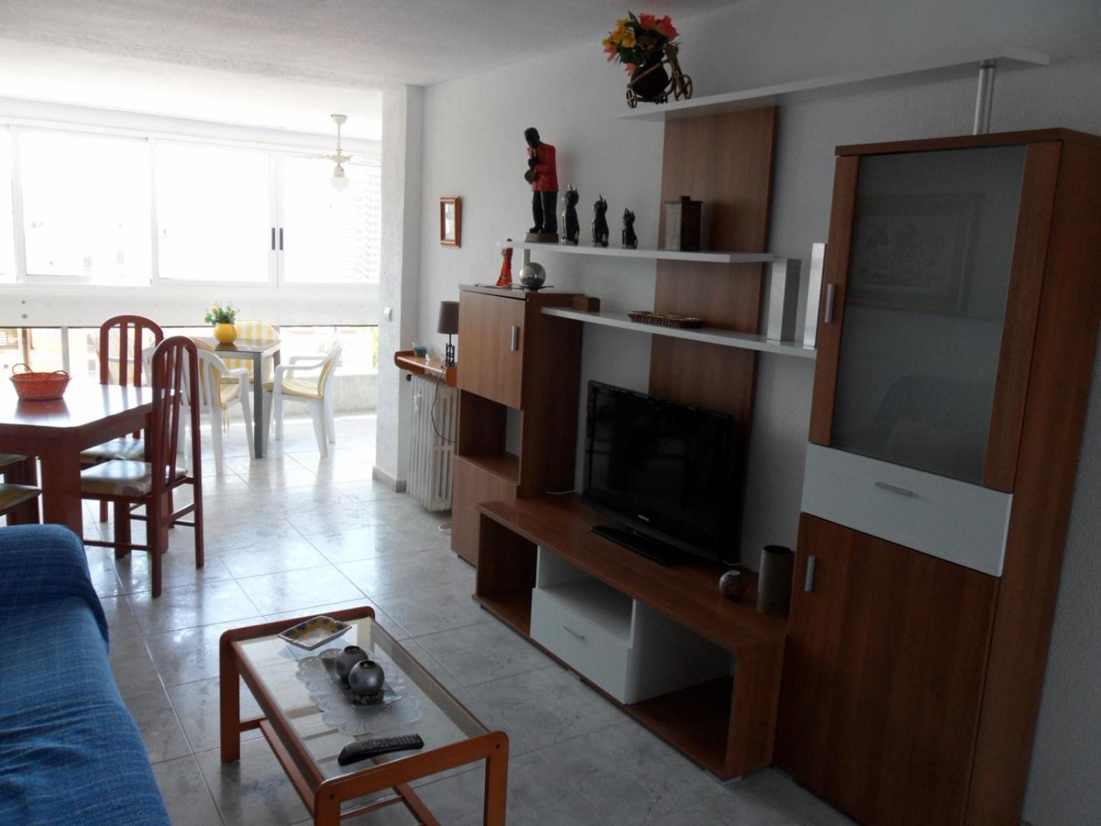 Apartamentos Cervantes Бенидорм Экстерьер фото
